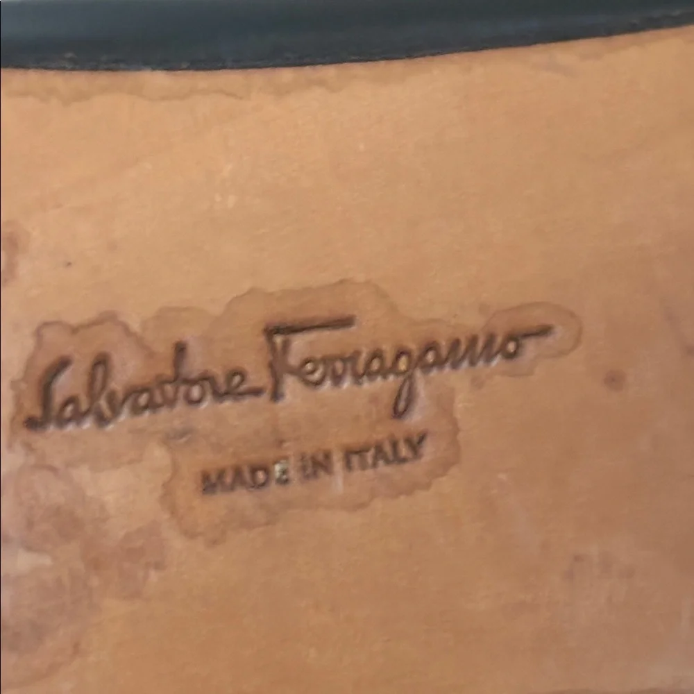 Salvatore FERRAGAMO Metallic Pewter High Heels Pumps